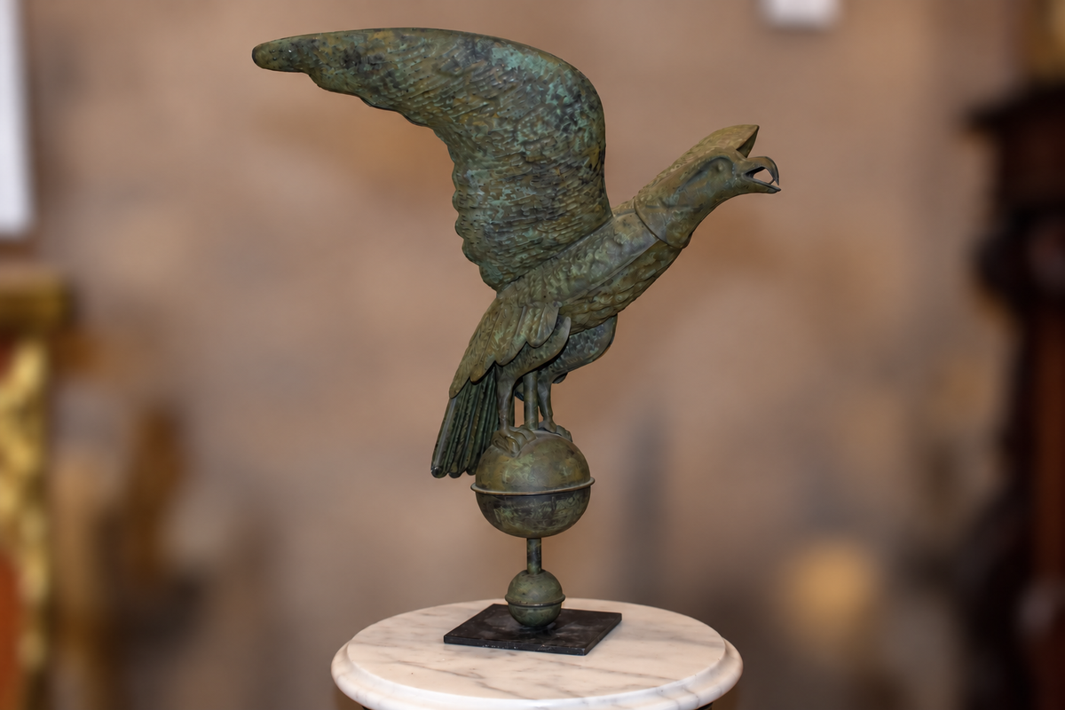 Metal Eagle Finial Sculpture 