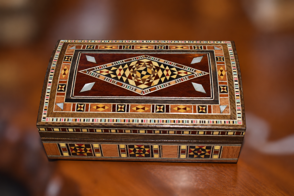 Small Inlaid Box - closed